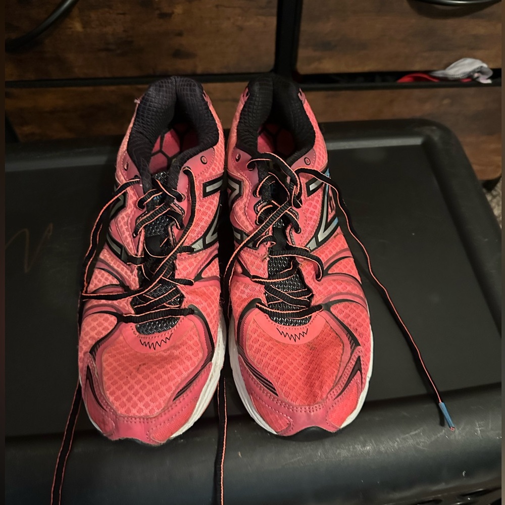 New balance women’s shoes